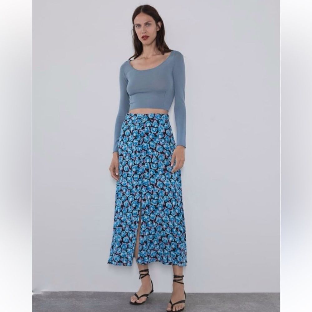 Zara Blue Black Floral Print Midi Skirt Women’s A-Line High Waist Flowy Boho